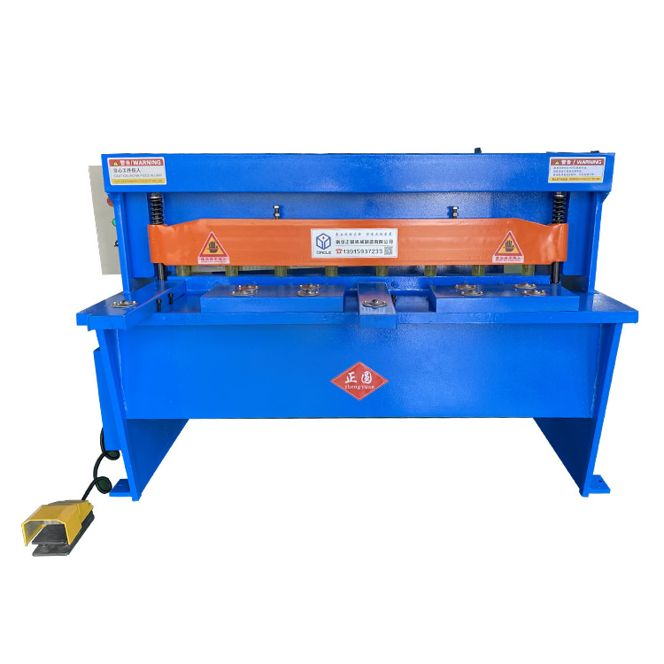 電動剪板機(jī)